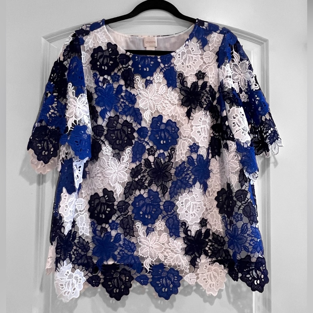 Chico’s Sz 2 - Women’s Size Large - Crocheted Floral Top Blouse
